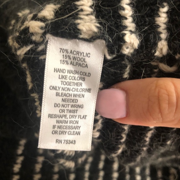 Susan Bristol cardigan - Picture 5 of 5